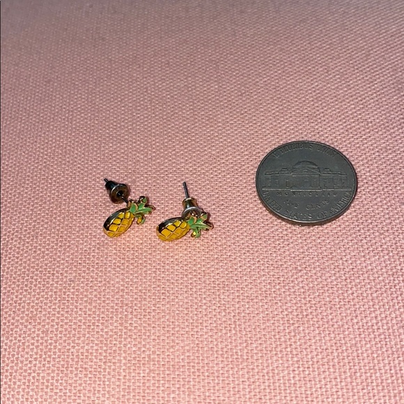Pineapple Stud Earrings - Picture 2 of 3
